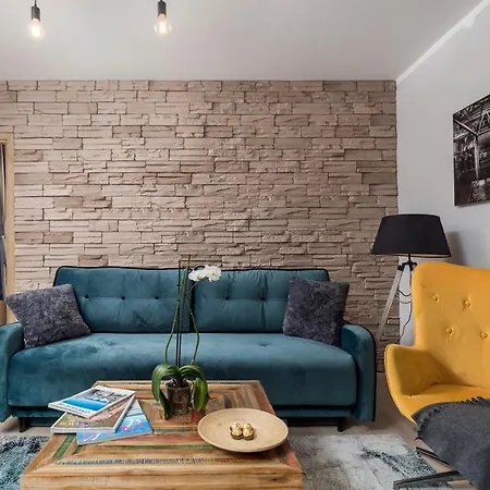 Apartment 4 Season Rijeka